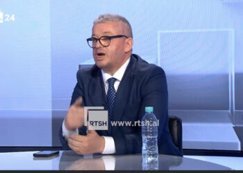 Për RTSH-në e madhe në epokën digjitale… dhe demonë të tjerë