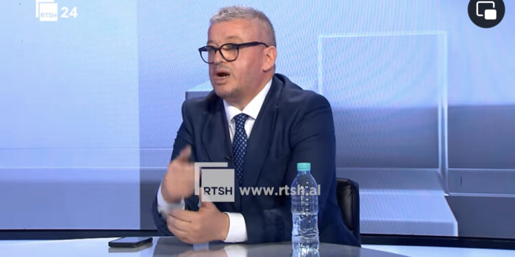 Për RTSH-në e madhe në epokën digjitale… dhe demonë të tjerë