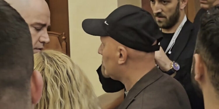 Incidenti me gazetarët, Berisha: Linda, terror psikologjik në parlament