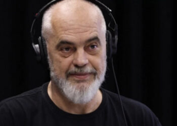 ‘Një katundar pa pretendime’, ja ku e sheh veten Rama pas 20 vitesh