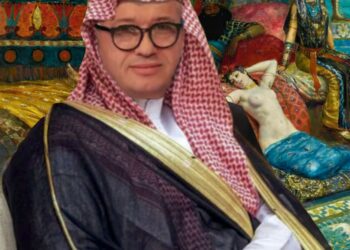 Thithlopa me bluzë NARCOS në haremin e Alfred Pezës