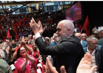 Rama sot takim me emigrantët në Itali