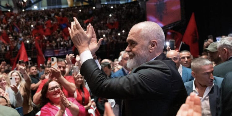 Rama sot takim me emigrantët në Itali