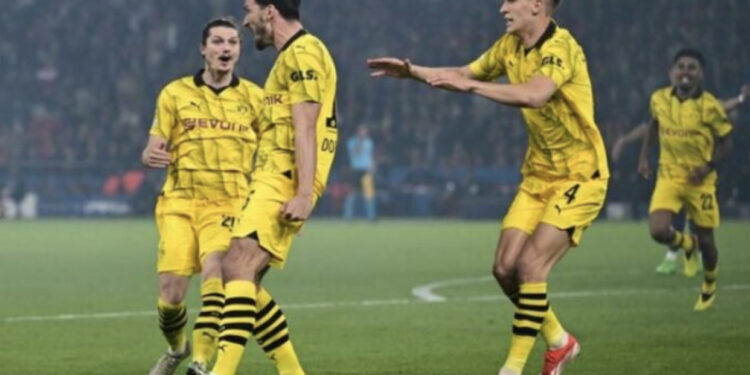 Bie Parisi, Dortmund pas 11-vitesh rikthehet në një finale Championsi