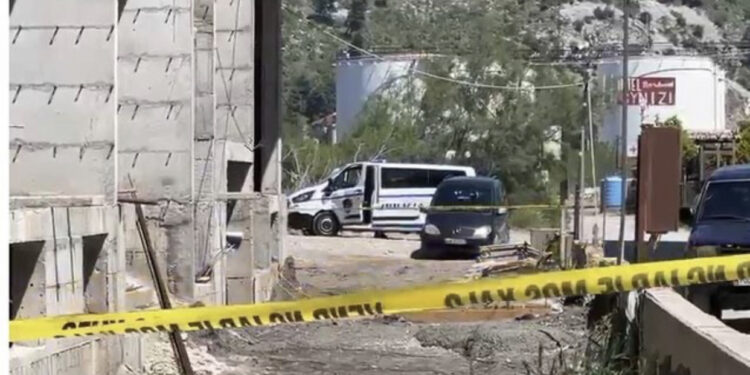 FOTO/ Këtu ra punëtori në Shëngjin, e lanë të vdekur në derë të spitalit