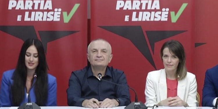 Rama ftoi opozitën, Ilir Meta: Askush nuk pret reforma nga ai!