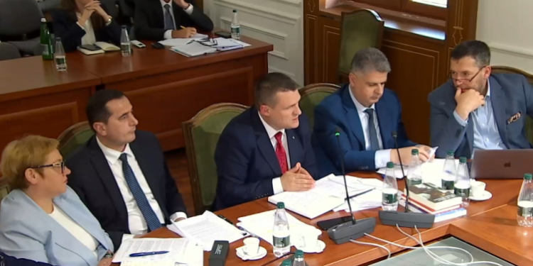 “S’jam peng i askujt”, kreu i SPAK raporton në Kuvend për Berishën, inceneratorët dhe krimin e organizuar