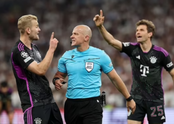 UEFA ndëshkon arbitrin që eliminoi Bayernin në gjysëmfinalen e Champions