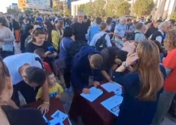 ‘Të mbrojmë familjen’, Koalicioni Pro Familjes nis mbledhjen e firmave në Tiranë