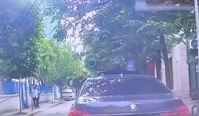 Del VIDEO e sulmit ndaj Sokol Mëngjesit/ Avokati po qëndronte te dera e kopshtit, goditet me shkelma dhe sende të tjera