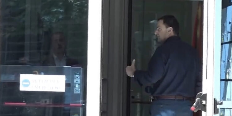 Vangjel Tavo drejt arrestimit nga SPAK