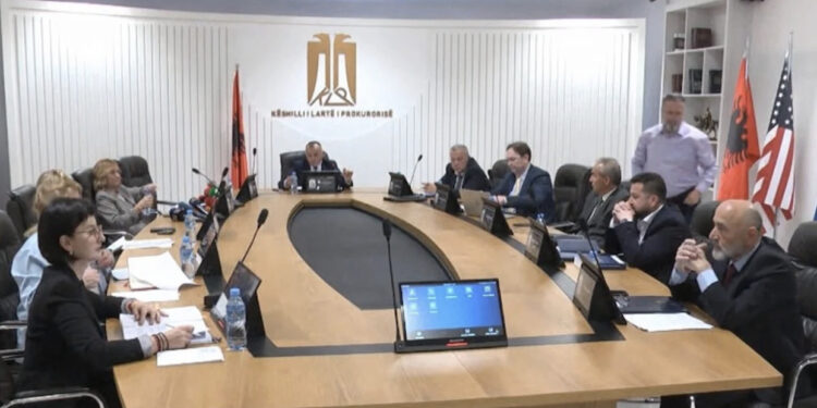 Mirela Bogdani zgjidhet kryetare e re e KLP-së