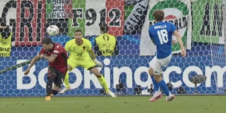 Pse e uli Hysaj kokën? Legjenda ka një shpjegim të thjeshtë