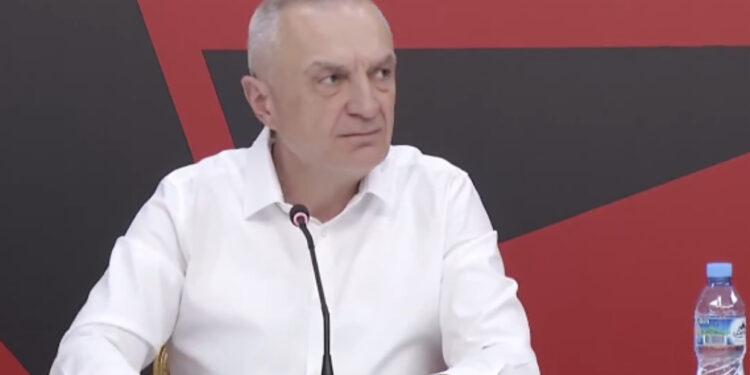 ‘Nuk kam kryer ndërhyrje estetike’ Meta ironi SPAK-ut: Pantallonat nuk m’i heqin dot!