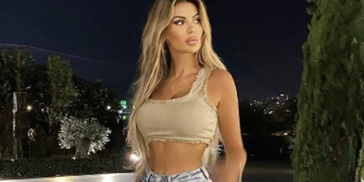 FOTO/ “Përdridhej në stadium, kopjonte Rike Roçin”/ Luana Vjollca i reagon Bled Manes?