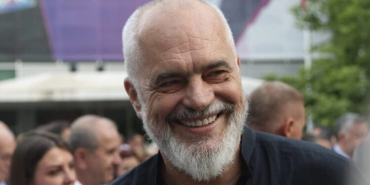 PS festoi 33-vjetorin e themelimit, çfarë nuk u pa në festën e socialistëve! Të pranishëm figura të rëndësishme të partisë, mungonte Fatos Nano