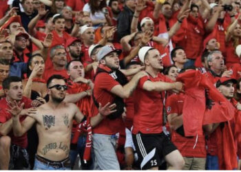 Tifozat Kuq e Zi bëjnë njoftimin e rëndësishëm për duelin Itali-Shqipëri