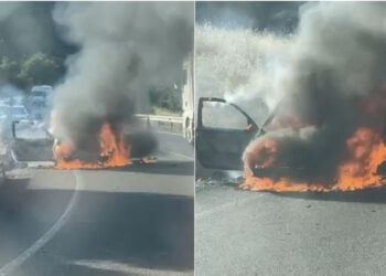 Përfshihet nga flakët makina në Qafë Thanë-Pogradec