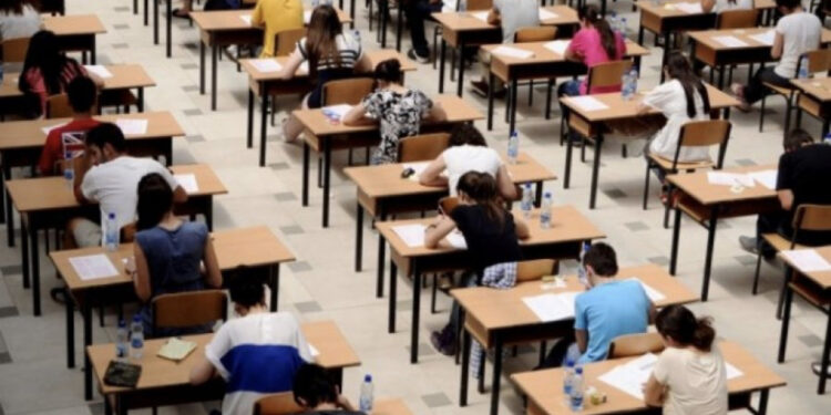 Sot provimi i parë i Maturës Shtetërore