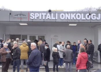 ‘Paguaj ose vdis’/ Përgjimet, si bëhet pazari me jetën në QSUT?