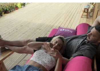 Baby G hidhet në krahët e Dijonisit, ja çfarë po ndodh mes dyshes