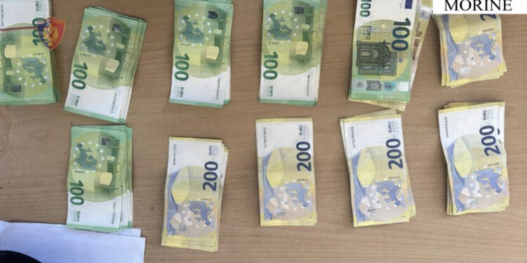 Tentoi të fuste 15 mijë euro të padeklaruara në Shqipëri, e pëson keq malazezi