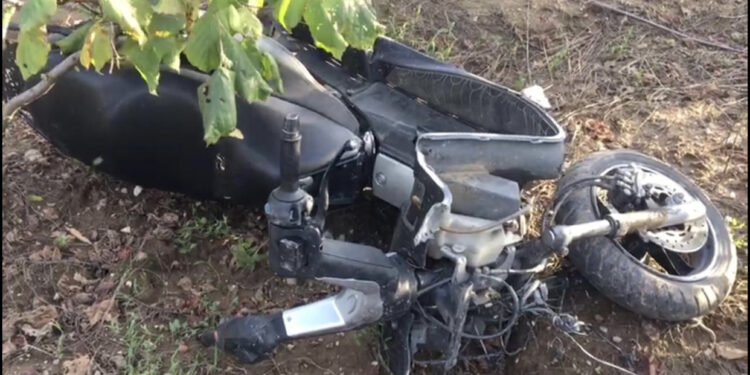 Motori del nga rruga, humb jetën 64-vjeçari