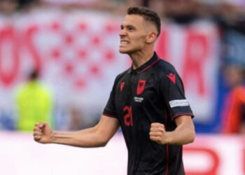 “Marca” i kushton artikull Asllanit: “Mister Catering” që vendos në pjatë golat dhe asistet