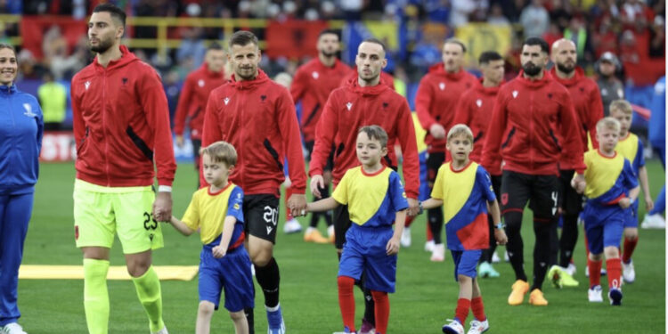 Notat e Shqipërisë/ Hysaj shpëtoi kokën para golit, këta lojtarë nuk meritojnë ta veshin fanellën kuq e zi