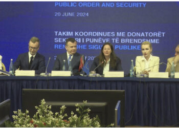 SHBA: Zyrtarë të korruptuar po shkojnë në burg dhe po humbin pasuritë