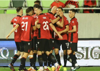 VIDEO/ Super Kombëtarja, Broja, Asani e Muçi sigurojnë fitoren në miqësoren e parë