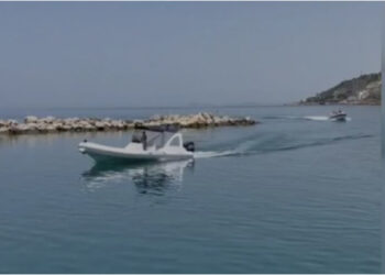 Siguria në plazhe, bllokohen 27 mjete lundruese, gjobiten drejtuesit