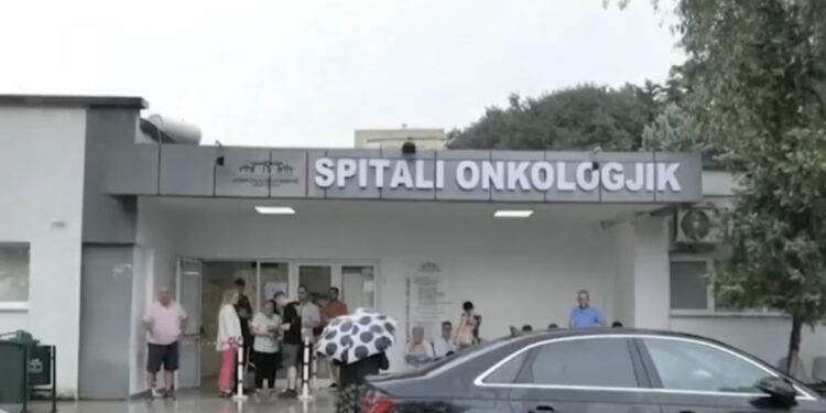 VOA: Shqipëri, sëmundjet tumorale dhe dobësitë e sistemit shëndetësor në trajtimin e tyre