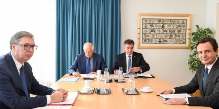 Dialogu Kosovë-Serbi/ BE konfirmon takimin mes Kurtit dhe Vuçiç! Ja data dhe vendi