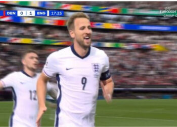 Rrëmujë në zonën e Danimarkës, Kane nuk fal dhe kalon në avantazh Anglinë