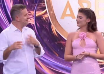 Çfarë ndodhi mbrëmë në Top Arena? E ftuara i kthehet Manushit: S’i nuk të vjen turp ore!