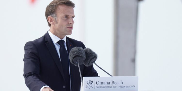 Media franceze: Macron është gati të japë dorëheqjen