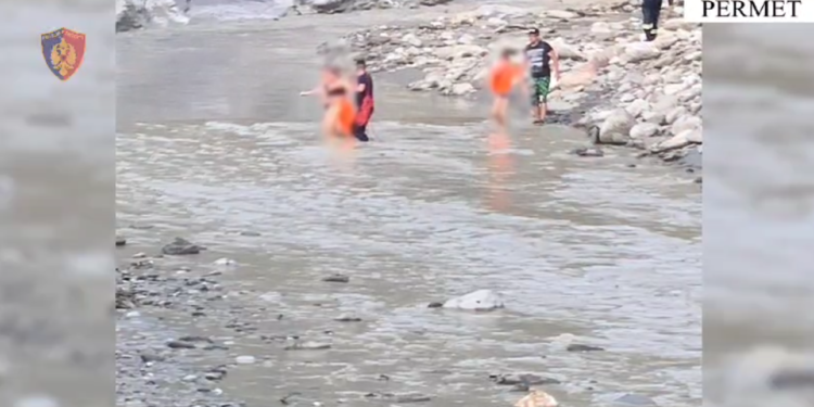 Mbetën të bllokuar kanionin e Langaricës, shpëtohen 7 turistë në Përmet