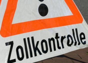 Doli pozitiv pas testeve të drogës, nga kontrollet në mjet u gjetën 3 kg kokainë, arrestohet 23-vjeçari shqiptar në kufirin belg