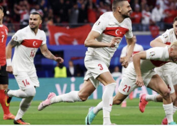 LIVE AUSTRI-TURQI/ Dueli nis “flakë”, vjen avantazhi turk që në minutën e dytë (VIDEO)