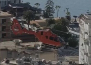 U plagos nga helika e gomones në Karaburun, pushuesi transportohet me helikopter drejt Tiranës