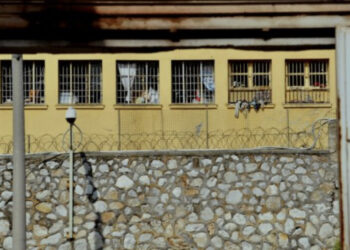 Grevë në burgjet greke,1589 të burgosur shqiptarë: Kërkojmë të drejtat!