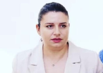 Spitali i Librazhdit në kushte të rënda/ Drejtoresha me të vëllain polic 5 mijë euro për një vend pune