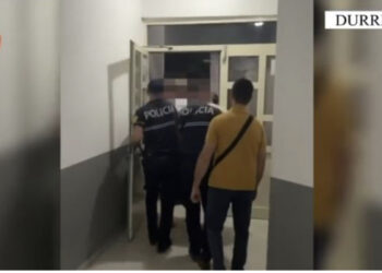 EMRI/ Lëvizte i armatosur me pistoletë, arrestohet 33-vjeçari