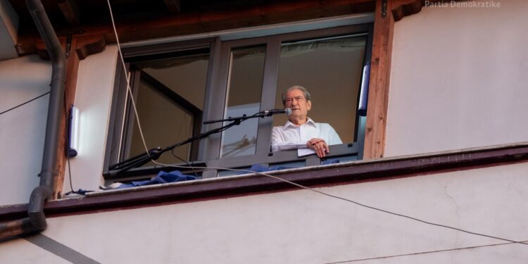 Berisha: Këta basho-opozitare janë pengje të shpërfytyruara të vesit! Ata bëjnë avokatinë e vjedhjes së votës nga Edi Rama