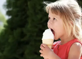 AKU po vret Shqiptarët/ Akulloret shkaktojnë kancer! Mos i jepni më fëmijëve