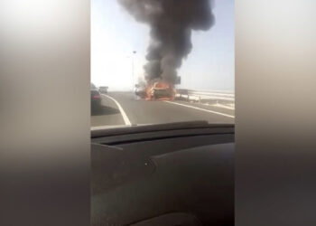 Makina shpërthen në flakë në fund të tunelit të Llogarasë, digjet totalisht