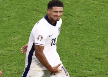 Bellingham nën hetim nga UEFA, sjellja e pahijshme ndaj Sllovakisë mund t’i kushtojë