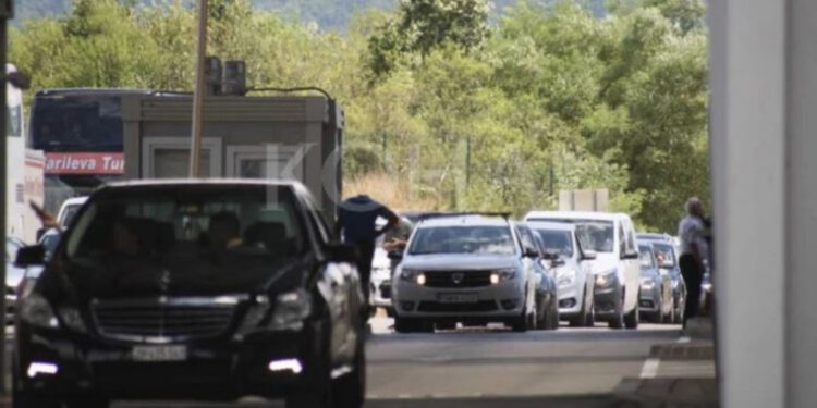 Vrasja e Faton Hajrizit/ Ministria e Jashtme thirrje qytetarëve të shmangin Serbinë si tranzit