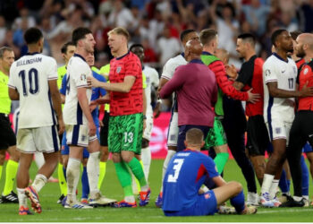 “Pusho o qeros”/ UEFA merr vendimin për Declan Rice pas incidentit ndaj Sllovakisë